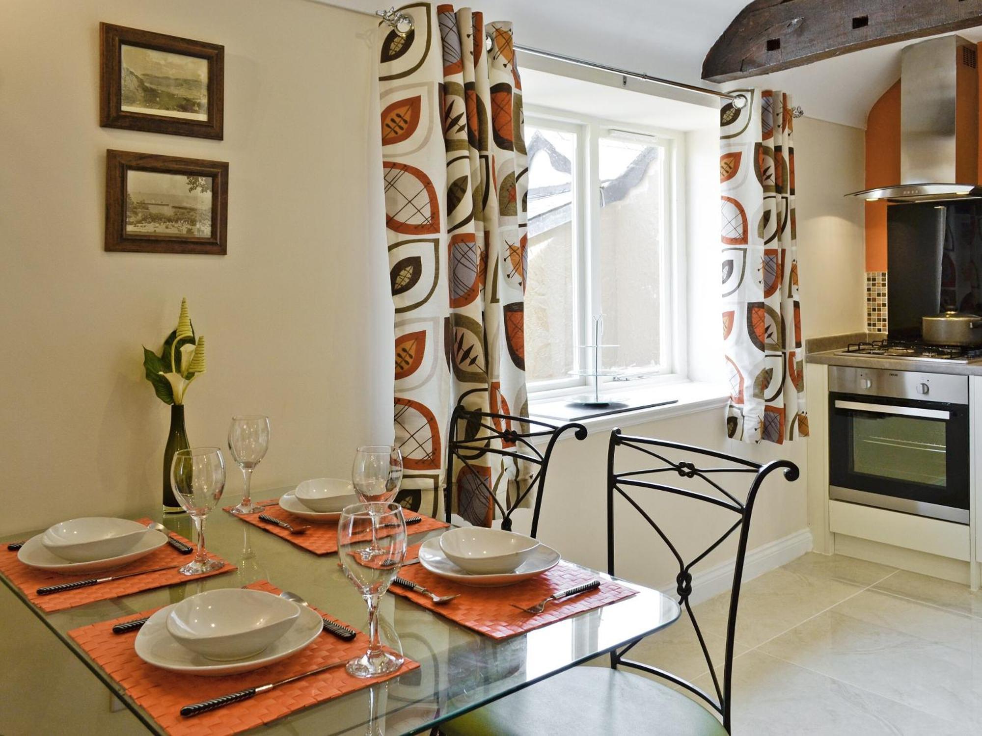 Granary Cottage Penrhyn Bay 外观 照片