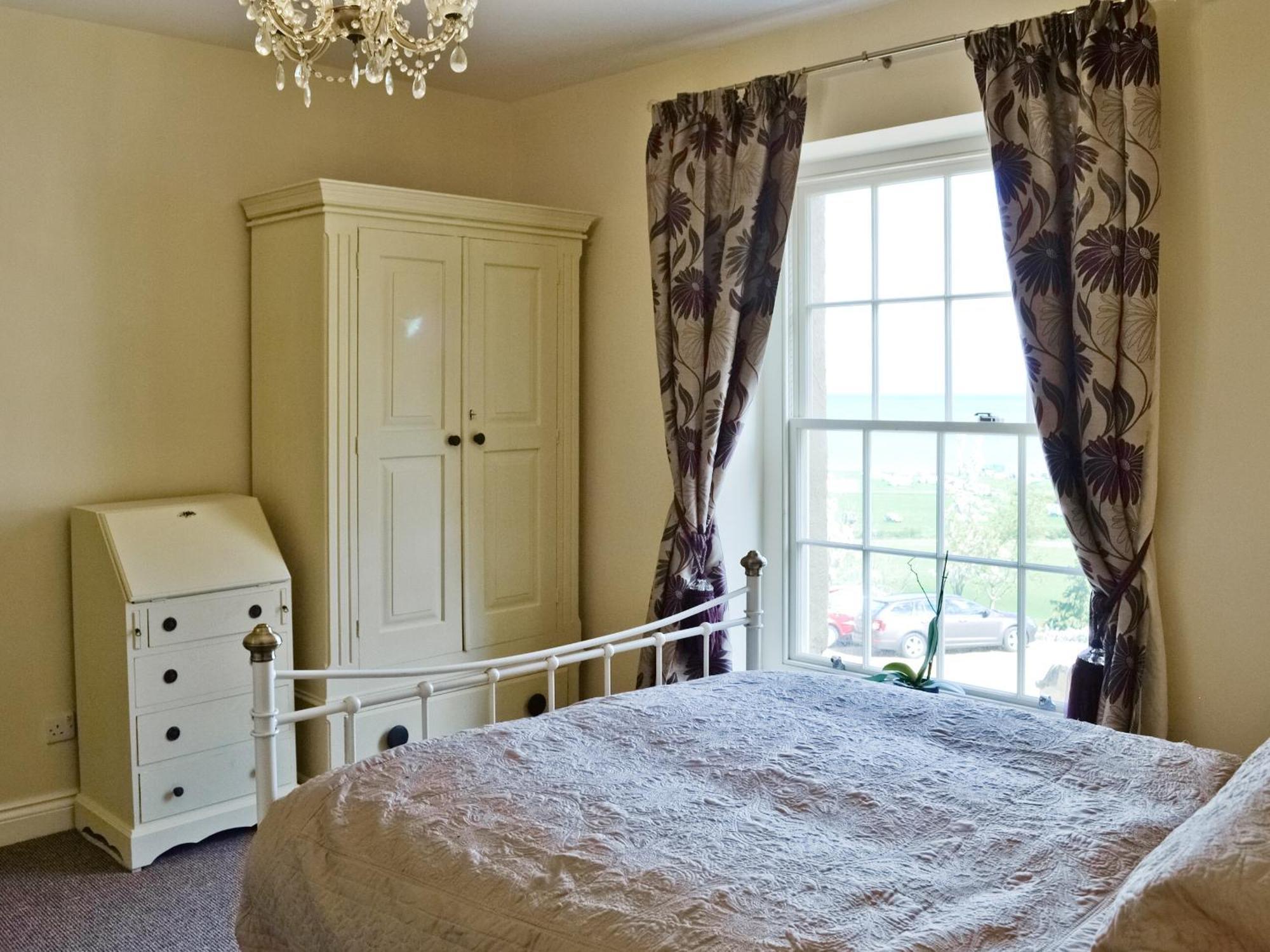 Granary Cottage Penrhyn Bay 外观 照片