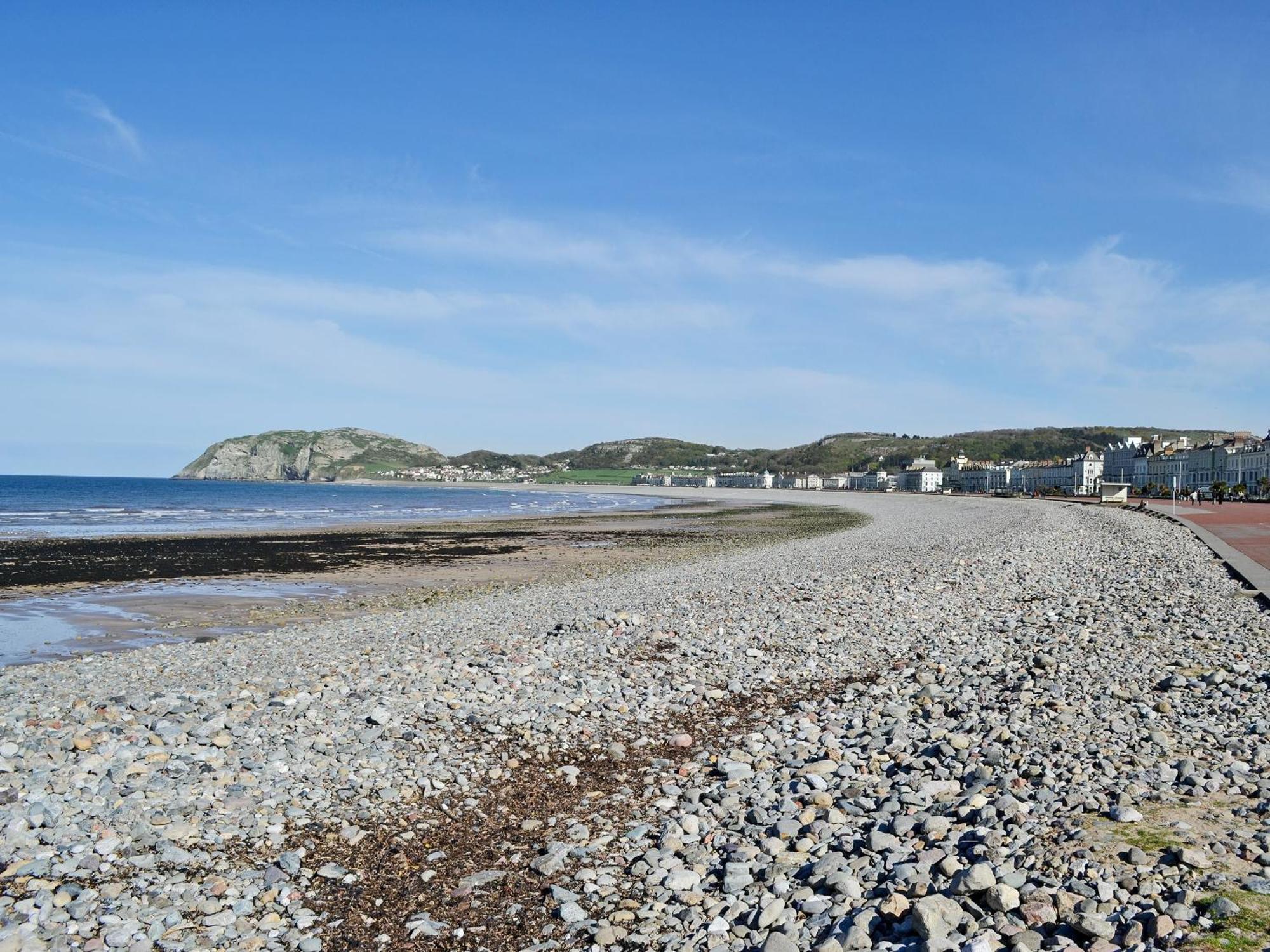 Granary Cottage Penrhyn Bay 外观 照片